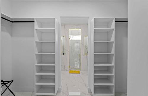 Brand-New - Contemporary Gem-Pool Game Room BBQ - Foto 20