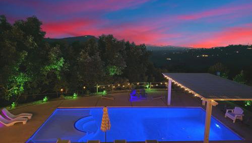 Hilltop Villa & Guesthouse, Pool Oasis, Pickleball Court - Foto 5, sunbed