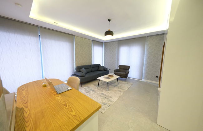 Sky Garden Suites - Photo 10