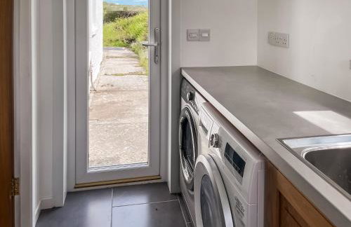 The Cottage - Photo 8