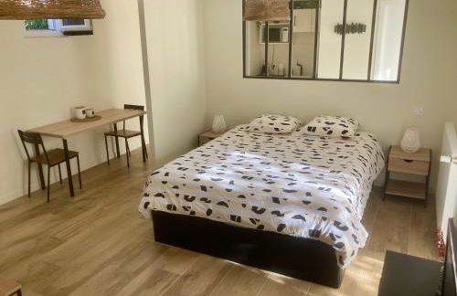 Logement type 2 dans un parc verdoyant - Foto 2