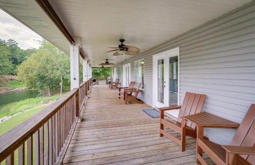 Lakefront Horseshoe Bend Home with Boat Dock! - Foto 23