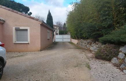 Terre de Crussol - Gite 3 étoiles en Ardèche, avec piscine et clim, 2-4 personnes - Photo 18