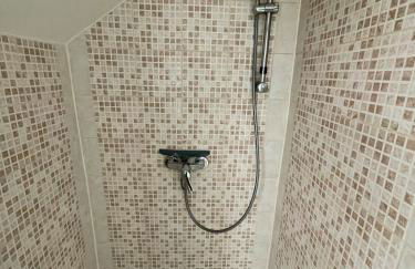 Logement cosy en plein centre de Joigny 2 à 3 pers - Cosy 4 - Foto 5