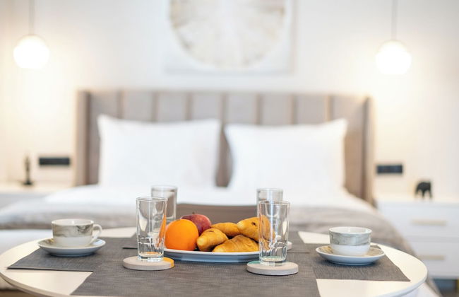 Tsikaris Boutique Guesthouse - Photo 4