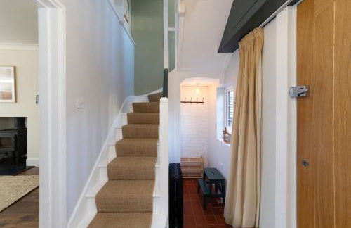 Oxfordshire Country Escape, 3 Bed Getaway - Photo 23