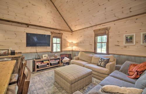 Stunning Cabin Getaway with Private Hot Tub! - Foto 4