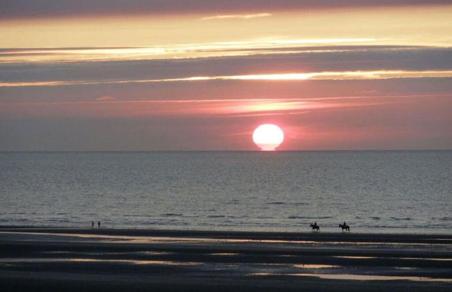 Apartment in Koksijde Near Sandy Beaches - Photo 16