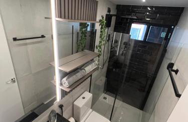 FLAT aconchegante e moderno, 100m do mar - Foto 4