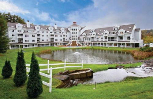 Enjoy snowball fights or romantic nights in a 1BD vacation apartment - Foto 16