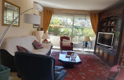 80m2 dans Parc Classé, Piscine, Calme, 5mn de Cannes - Foto 18