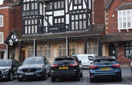 Relax with the whole family at the cosy cottage - Business rates available please enquire - Foto 20