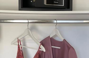 Helen Hotel - Photo 20