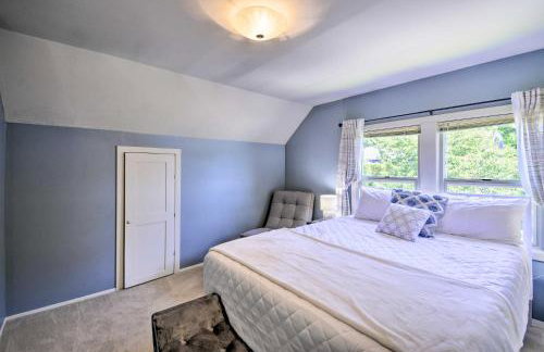 Direct Beach Access Getaway on Port Orchard! - Foto 12