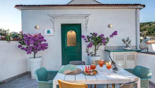 Domus Smeraldo Terrace and sea View Amalfi Coast - Photo 2