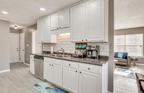 Quiet Suburban Huntsville Home 8 Mi to Madison! - Photo 9