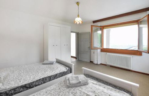 Cozy Home In Lamon With Wifi - Foto 30