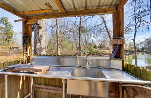 Hot Tub, Lake Access! Anglers Escape in Hemphill - Foto 21