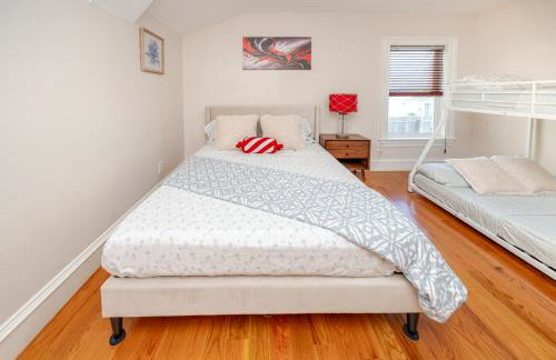 383 - 3BR Quincy - Chic House near Adams Park - Foto 37