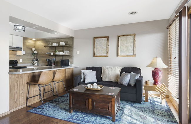 Summer Wind - Private Balcony, Nature Views - Photo 9