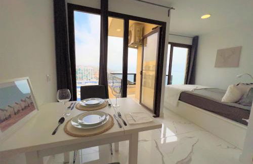 Aloha Playa Deluxe WiFi Swimming Pools & Parking - Foto 12