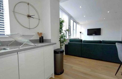 Luxury 2 Bed 2 Bath Flat Near Old Trafford - Foto 19