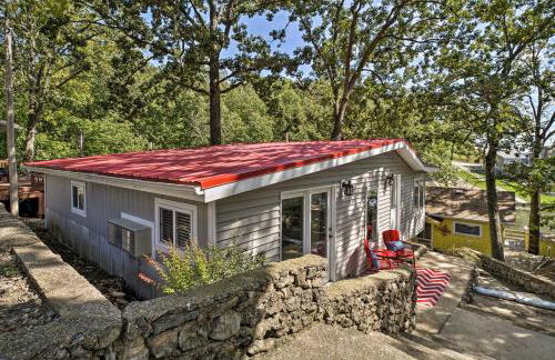 Lakeside Home with Boat Dock in Sunrise Beach - Foto 26