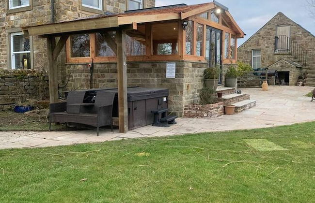 Meagill Farmhouse, hot Tub, bbq hut - Foto 24