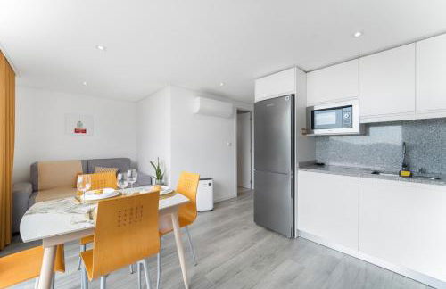 Brand new private modern apartment with Patio and Sea View - Photo 5