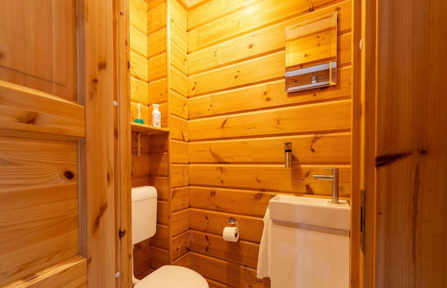 Holiday Home by Zuidlaardermeer With Jetty - Photo 24