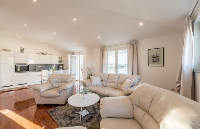 Very Good Life - Foto 12