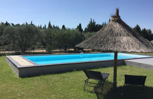 beautiful provencal mas with pool in barbentane, close to avignon, sleeps 8. - Photo 50