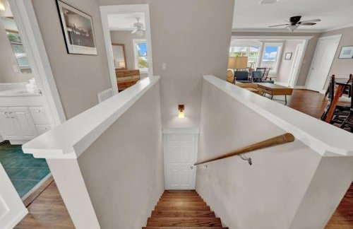 Pet-Friendly Bay View Home w/ Screened Pool Near Lighthouse - Foto 16