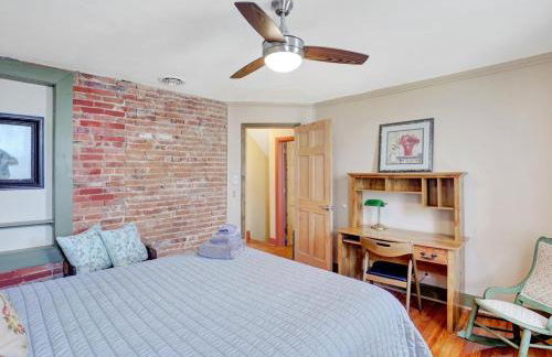 Historic Downtown Gettysburg Entire Home with Free Parking - Foto 18