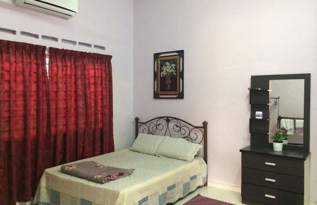 D'Subang Homestay - Photo 5