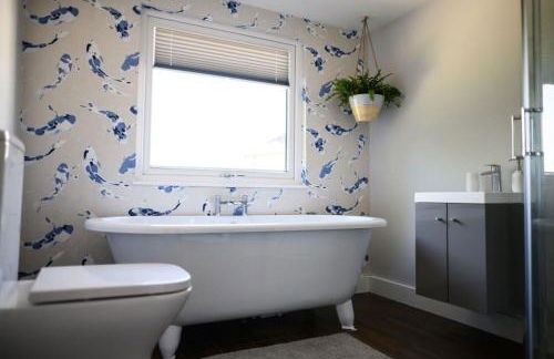 The Coach House at Wenvoe Manor, Cardiff - Photo 8