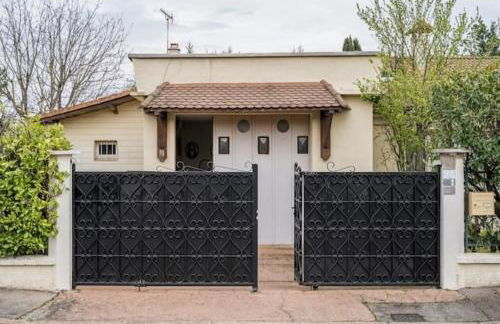 Chambres privées dans maison avec jardin-Proche LDLC-Groupama Stadium-Eurexpo - Foto 12
