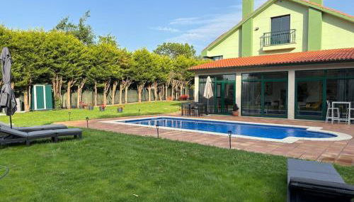 Loft anexo en chalet, con piscina de uso privado - Foto 1, Garden