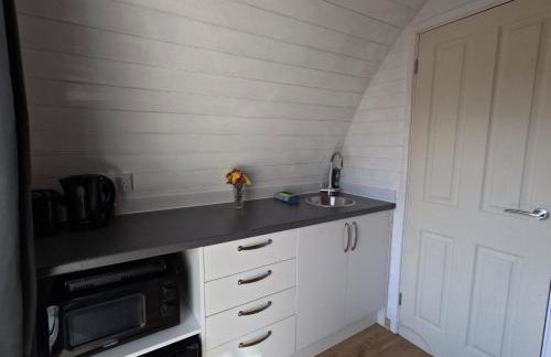 Ash Cabin with Hot Tub - Foto 11