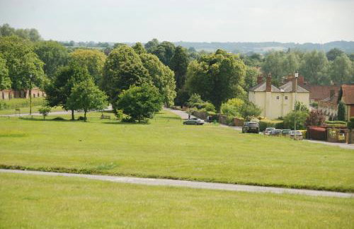 Spadgers, a flax workers cottage next to fields in a Medieval Village - Foto 29