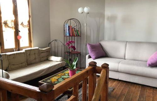 Maison de charme avec vue sur la cité médiévale. - Foto 6