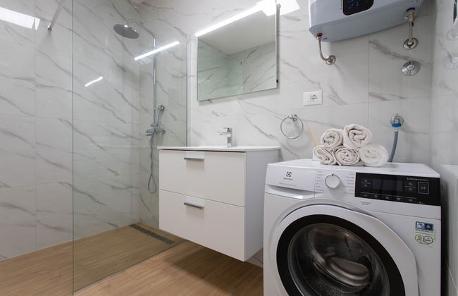 Apt Sara - Classy 100 m2 w Balcony, 2 min to Beach - Foto 28