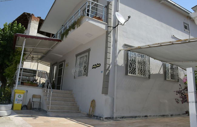 PRETTY HOUSE - Foto 2