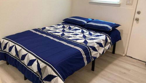 Separate Unit with 2 Bedrooms/One Bathroom in Pleasant Hill - Foto 5