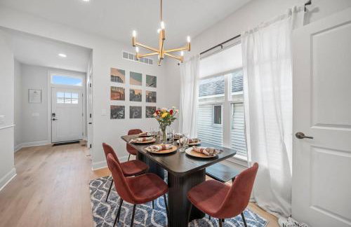 Hot Tub - Mins to Short North - Retro Game Room - Foto 16