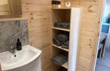 Croft 52 Cabins - Photo 28