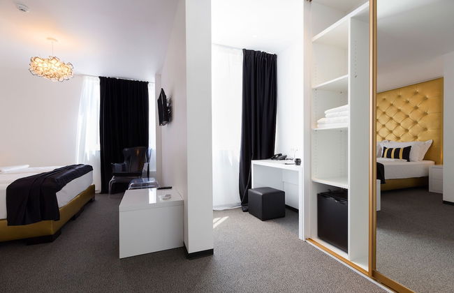 B Gold Luxury Rooms - Foto 17