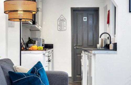 Cozy 2 Bedroom Chorlton House With Parking - Foto 7