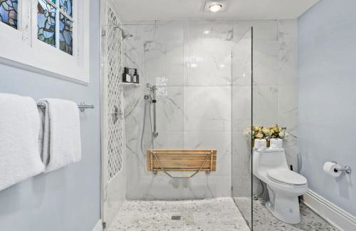 Tranquil Retreat amidst Clifton & Crescent Hill's Vibrant Energy - Foto 16