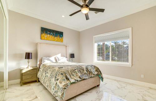 Expansive Riverside Mansion! Luxe, Family Friendly - Foto 33